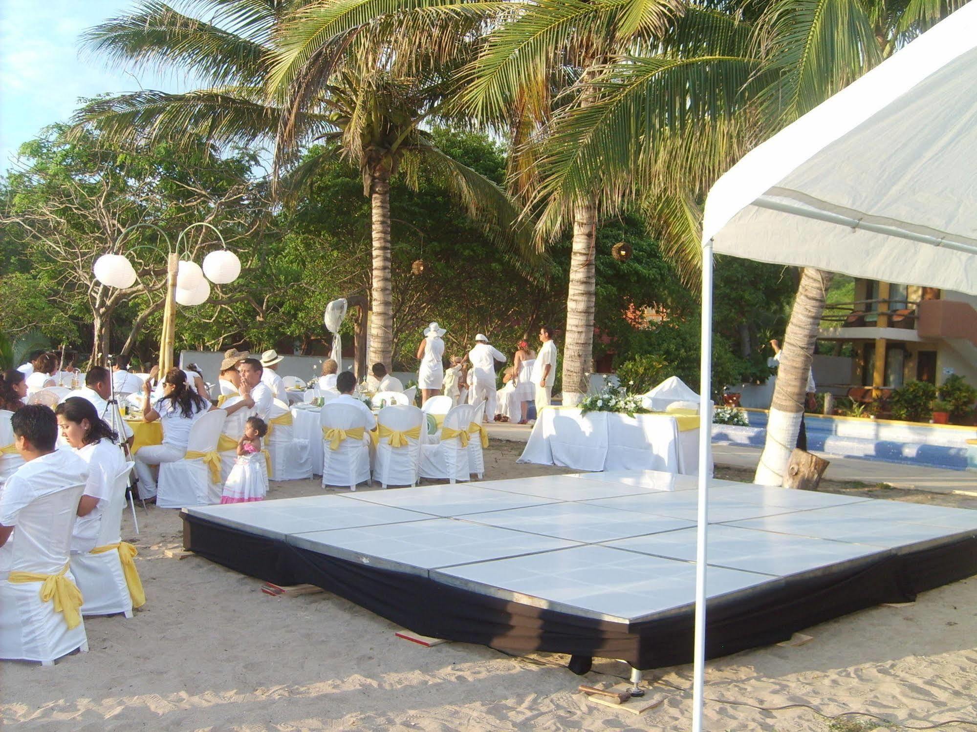טרונקונס Tronco Bay Inn Resort מראה חיצוני תמונה